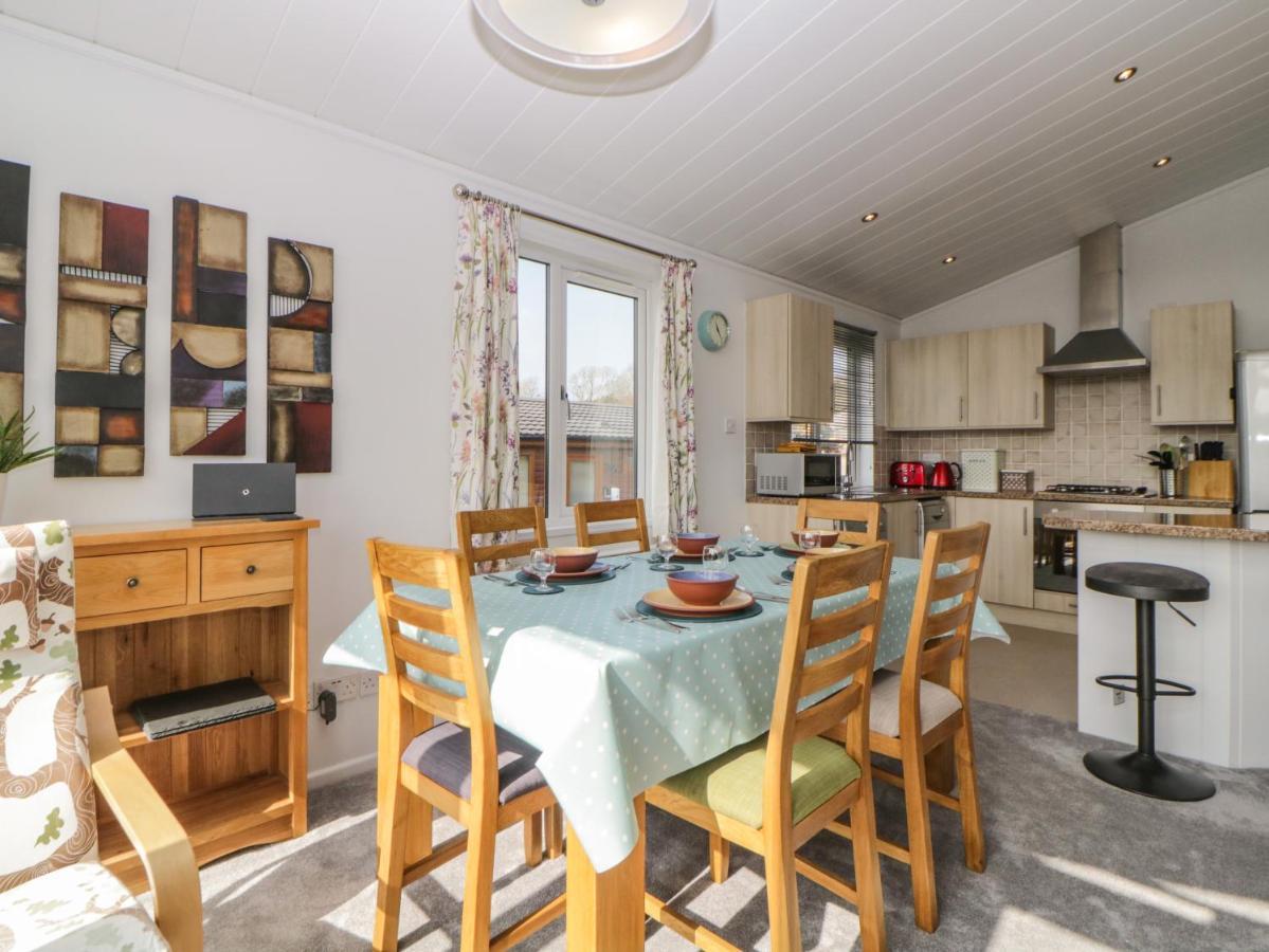 Meadow Lodge Plymouth Bagian luar foto